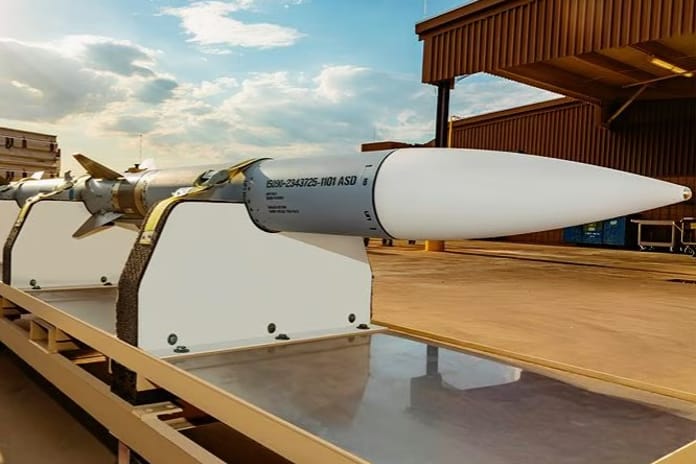 Hindistan, Astra hava-hava füzesinin testini başarıyla gerçekleştirdi