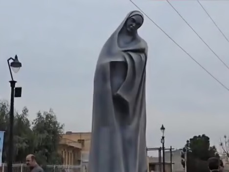 İran'da Hz. Fatıma adına dikilen heykel tartışma yarattı