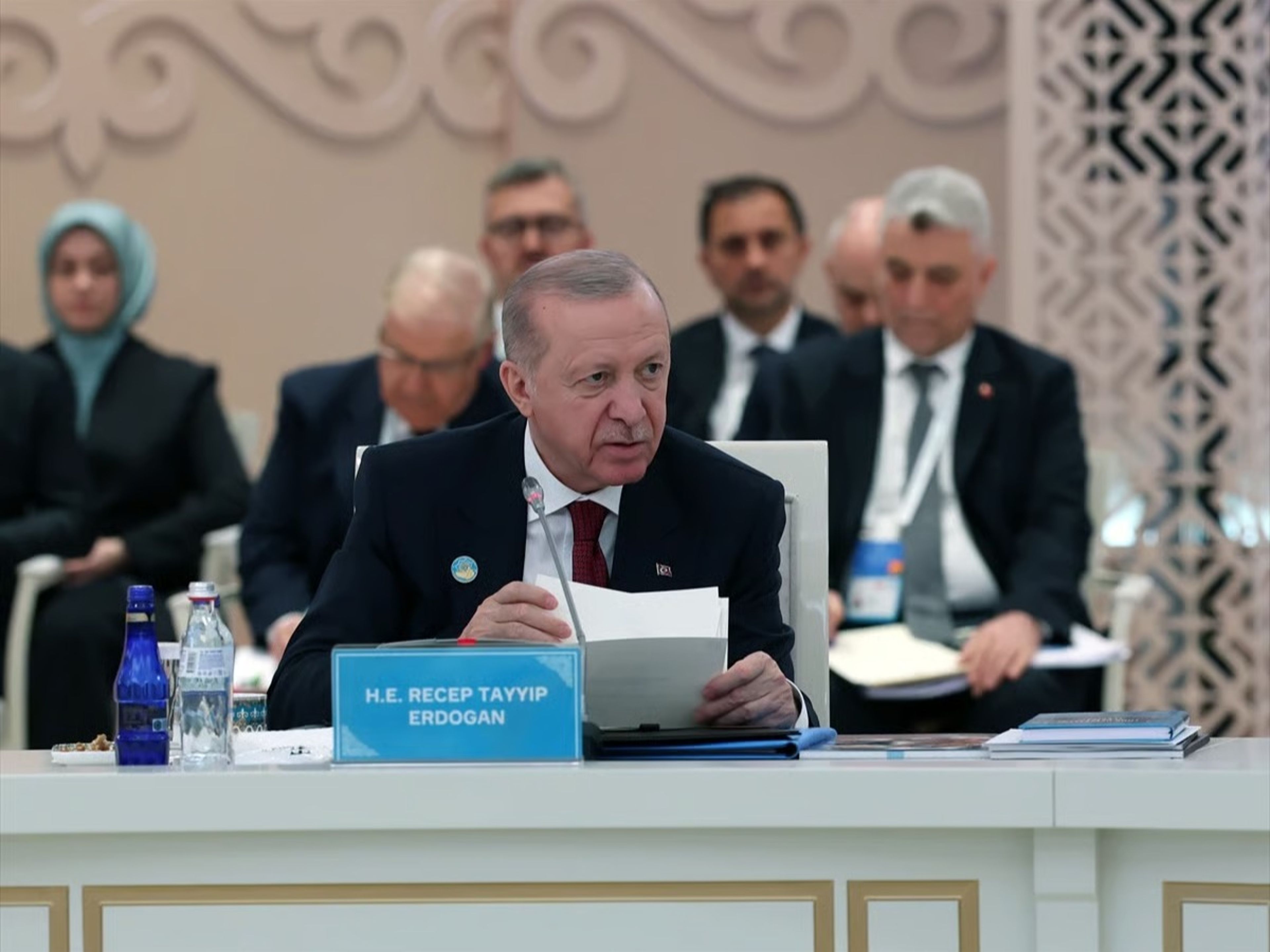 Geri kalmak bağımsızlığımıza tehdittir