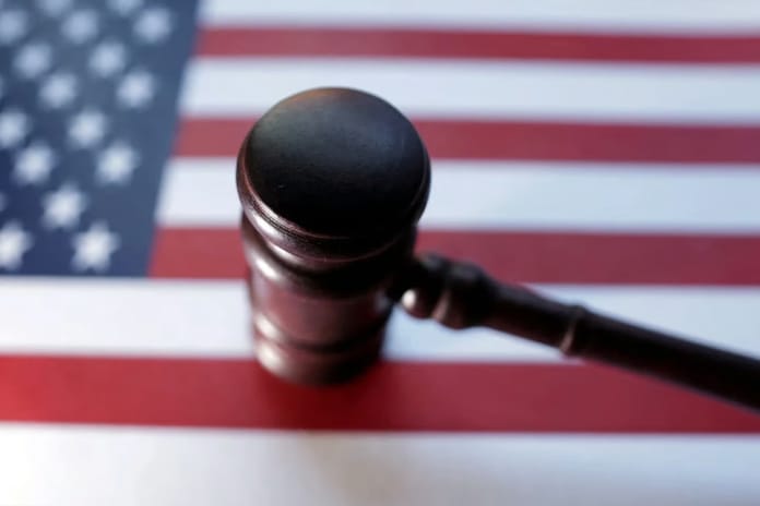 ABD'de Trump'ın fon dondurma hamlesine yargı freni: 10 milyar dolarlık kriz