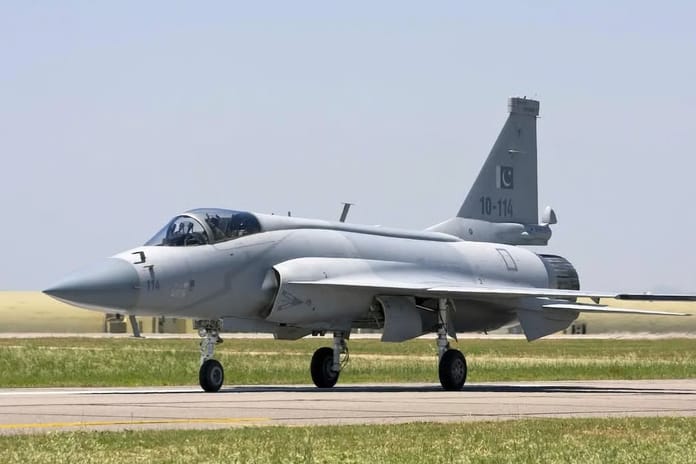 Pakistan ile Endonezya savaş uçağı ve İHA anlaşmasına yaklaşıyor