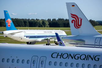 Tayvan gerilimi havayollarını vurdu