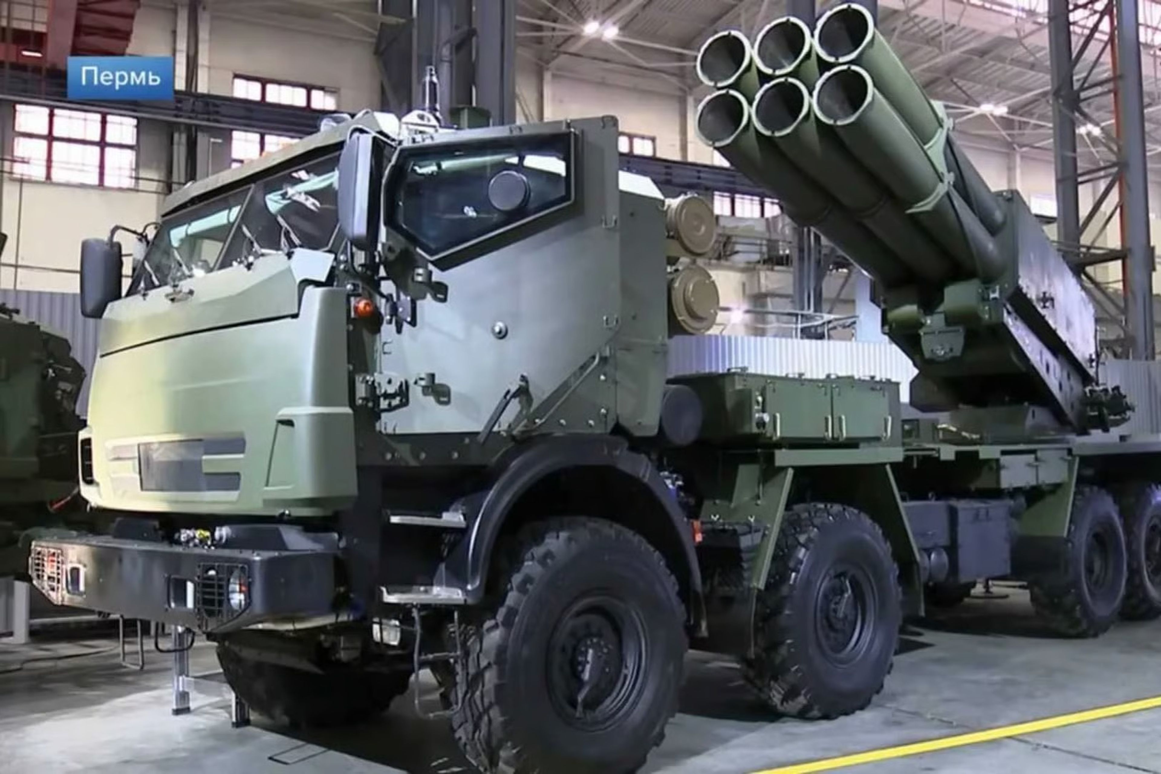 Rusya, Sarma 300 mm çok namlulu roketatarı hizmete alıyor
