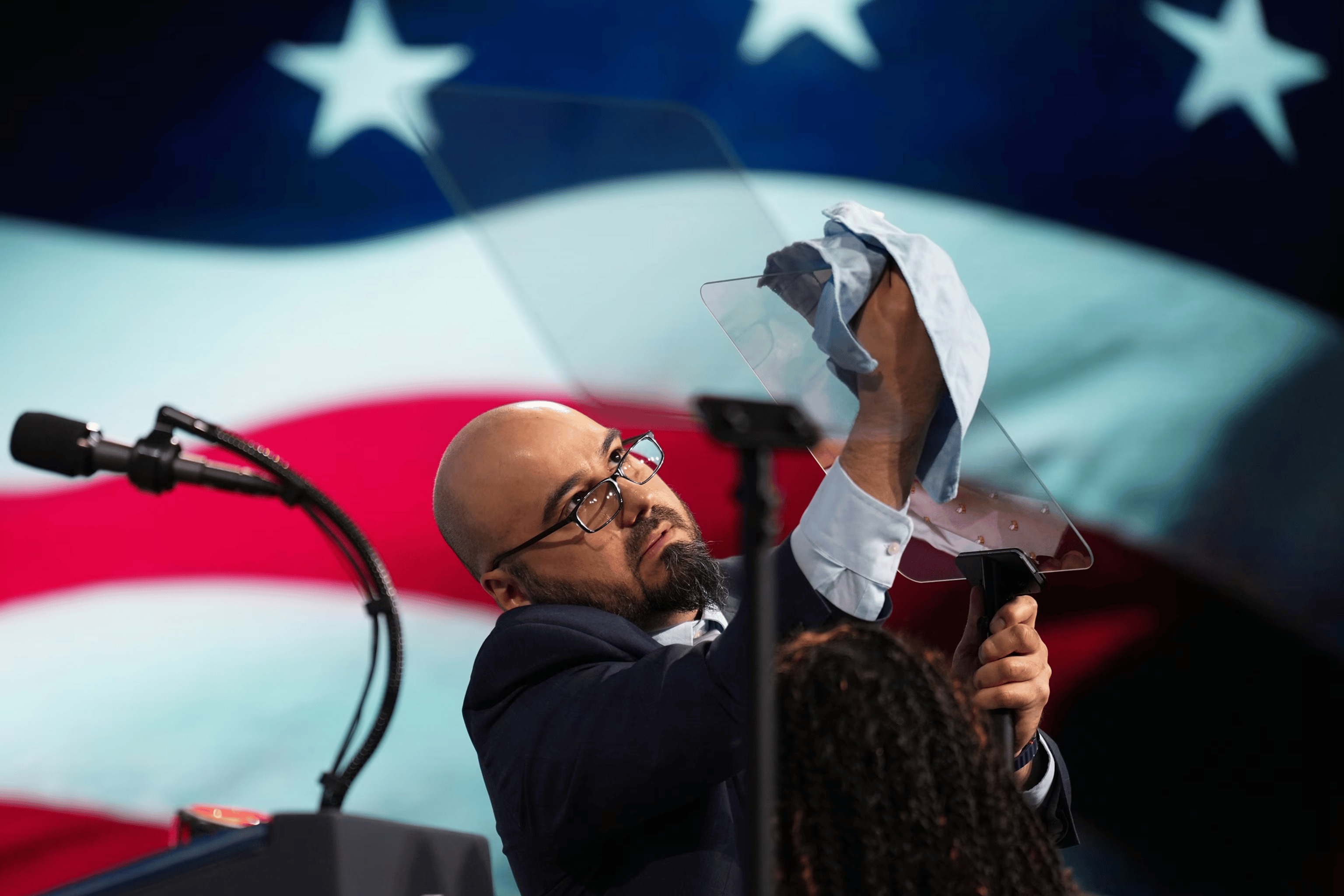 White House Teleprompter Won $100k Trading on Trump Speeches