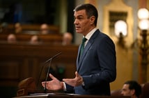 İspanya, diğer NATO ülkelerinin aksine savunma harcamalarına GSYH'nin yüzde 2,1'ini aktaracak