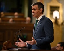 İspanya, diğer NATO ülkelerinin aksine savunma harcamalarına GSYH'nin yüzde 2,1'ini aktaracak