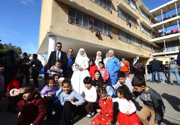 Saldırılara rağmen hayat devam ediyor - CGTN Türkçe