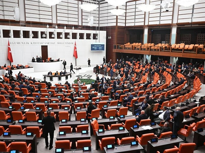 TBMM'nin bu haftaki gündemi iklim kanunu ve enerji arz güvenliği