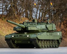 Almanya, yeni Leopard 2A8 tankını tanıttı: Tanksavar füzeleri ve İHA’lara karşı gelişmiş koruma