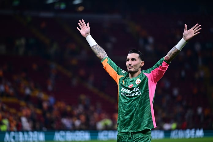 Çift formayla oynayanlar