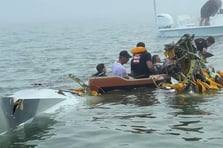 Meksika uçağı Texas açıklarında düştü: 5 ölü