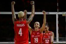 A Milli Kadın Voleybol Takımı, tarihinde ilk kez Dünya Şampiyonası gruplarından yenilgisiz ve lider olarak çıkmayı başardı