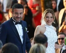 Rüşvetle gelen lüksü düğün takılarına bağladı