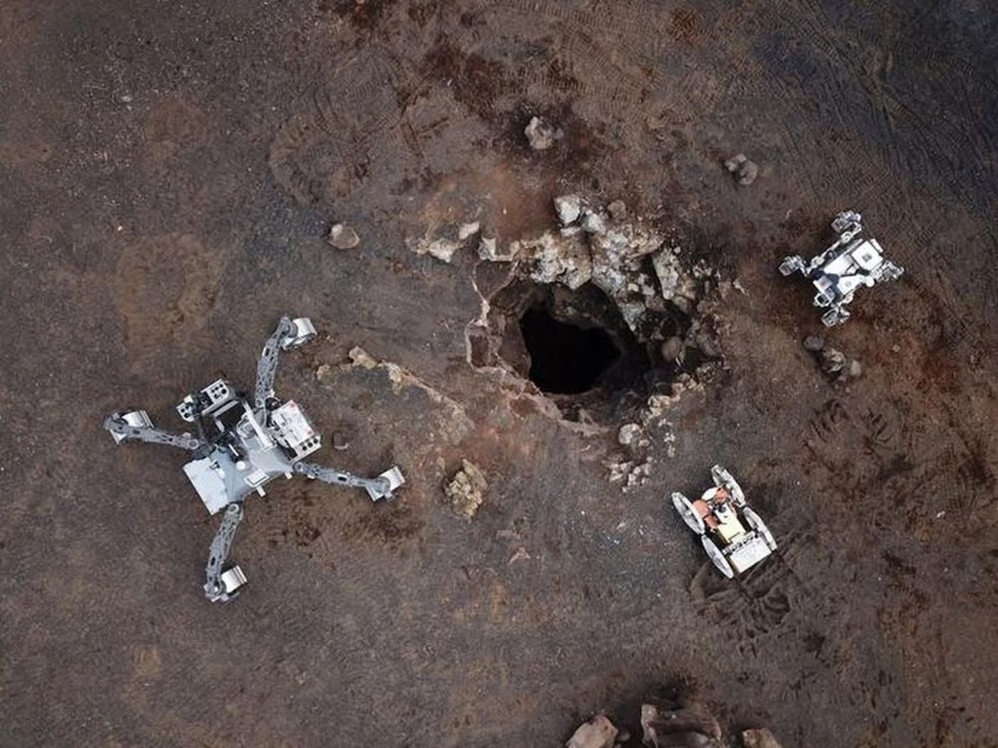 Astronotlar için doğal sığınaklar: Ay ve Mars'ta lav mağaraları