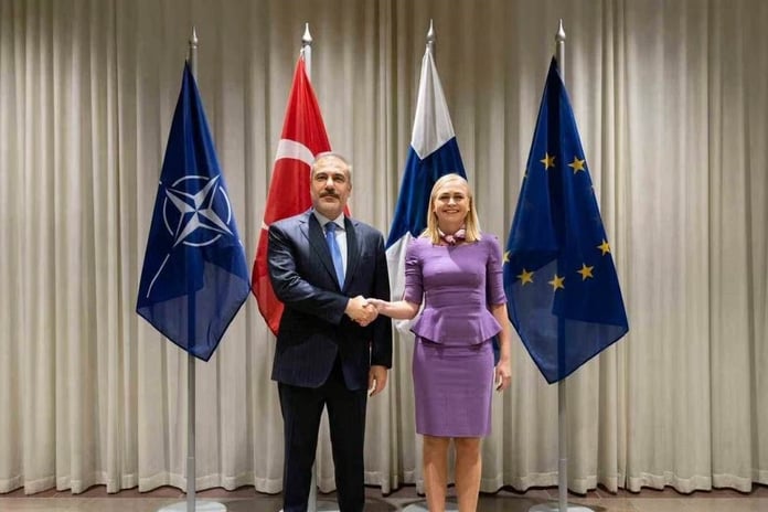 Dışişleri Bakanı Fidan Finlandiyalı mevkidaşı Valtonen ile görüştü