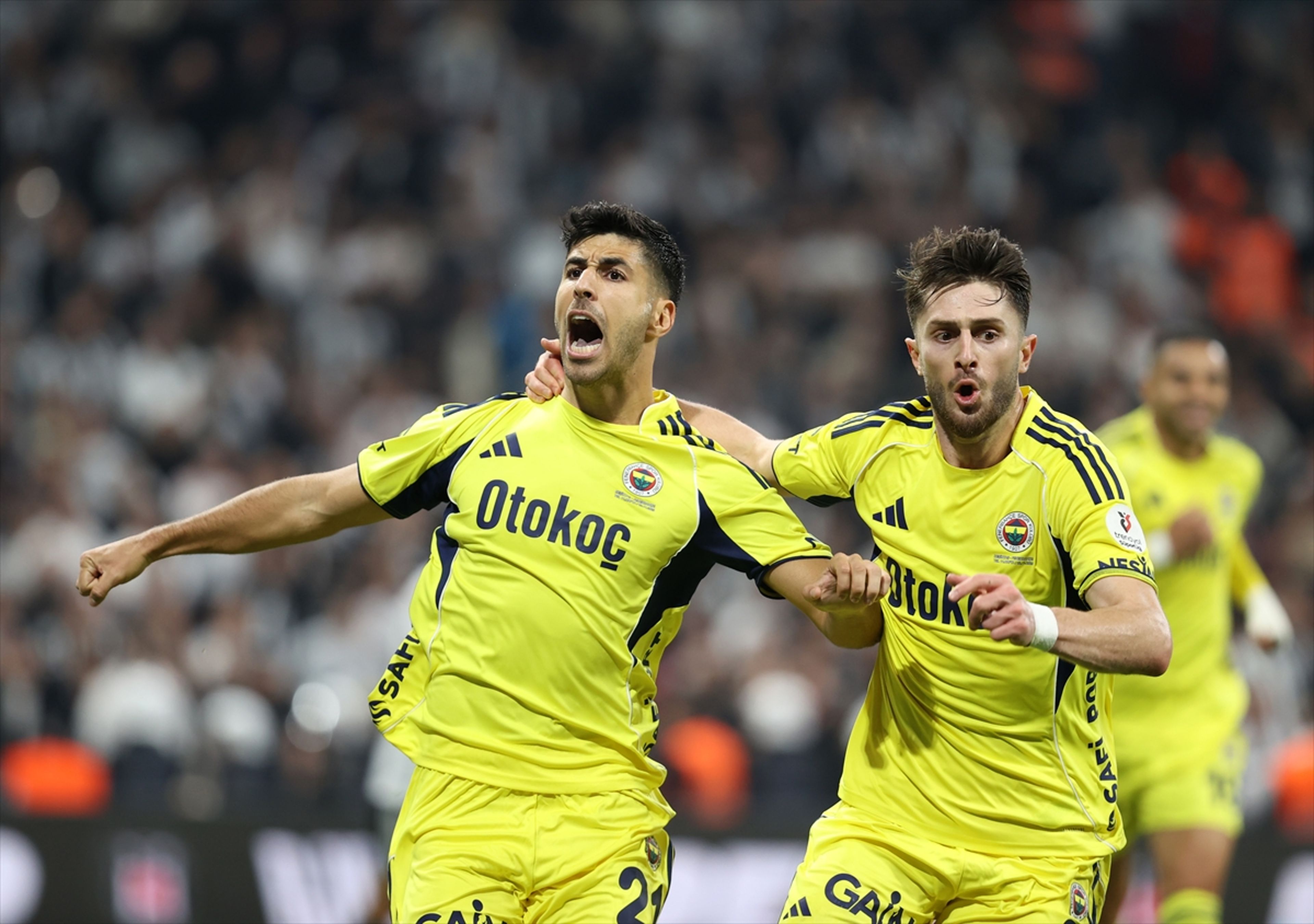 Derbide Fenerbahçe geri dönüşü