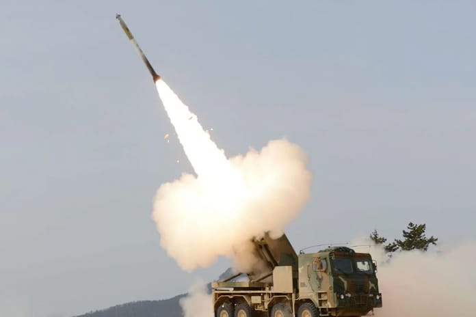 Norveç, HIMARS ve Chunmoo’yu seçti: Alman roketatar sistemi elendi