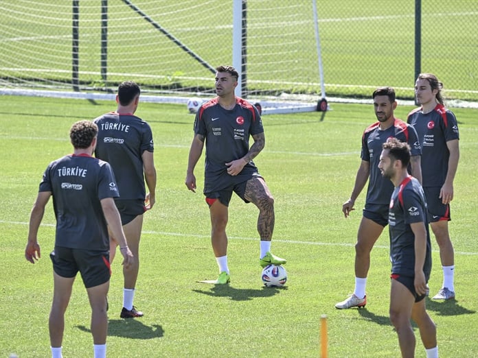 A Milli Takım'da futbolcular arasında kriz: İspanya mağlubiyeti sonrası patlayan sosyal medya kaosu