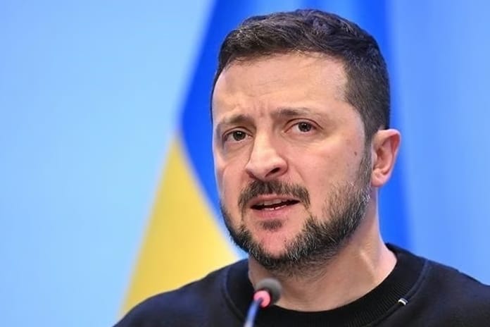 Zelenskiy Putin'i müzakere için Türkiye'ye çağırdı