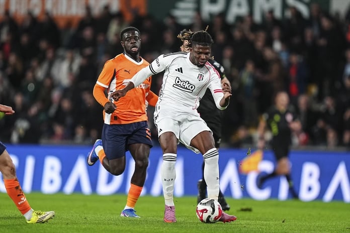 El Bilal Toure sakatlandı