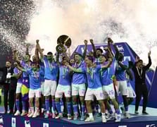 Napoli, sezonu şampiyonlukla tamamladı: Inter'in umutları son haftada sona erdi