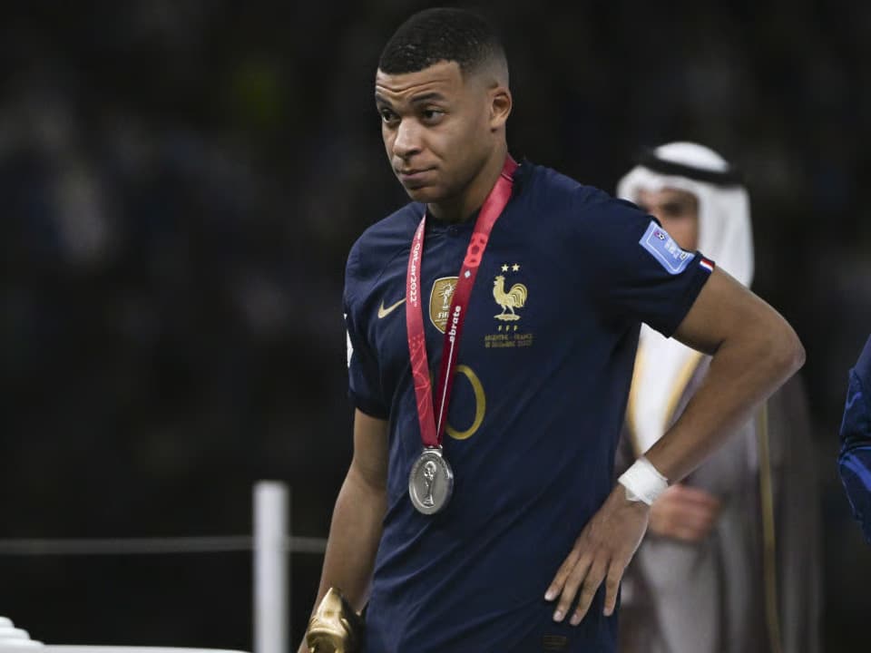 Mbappé primleri emniyeti karıştırdı