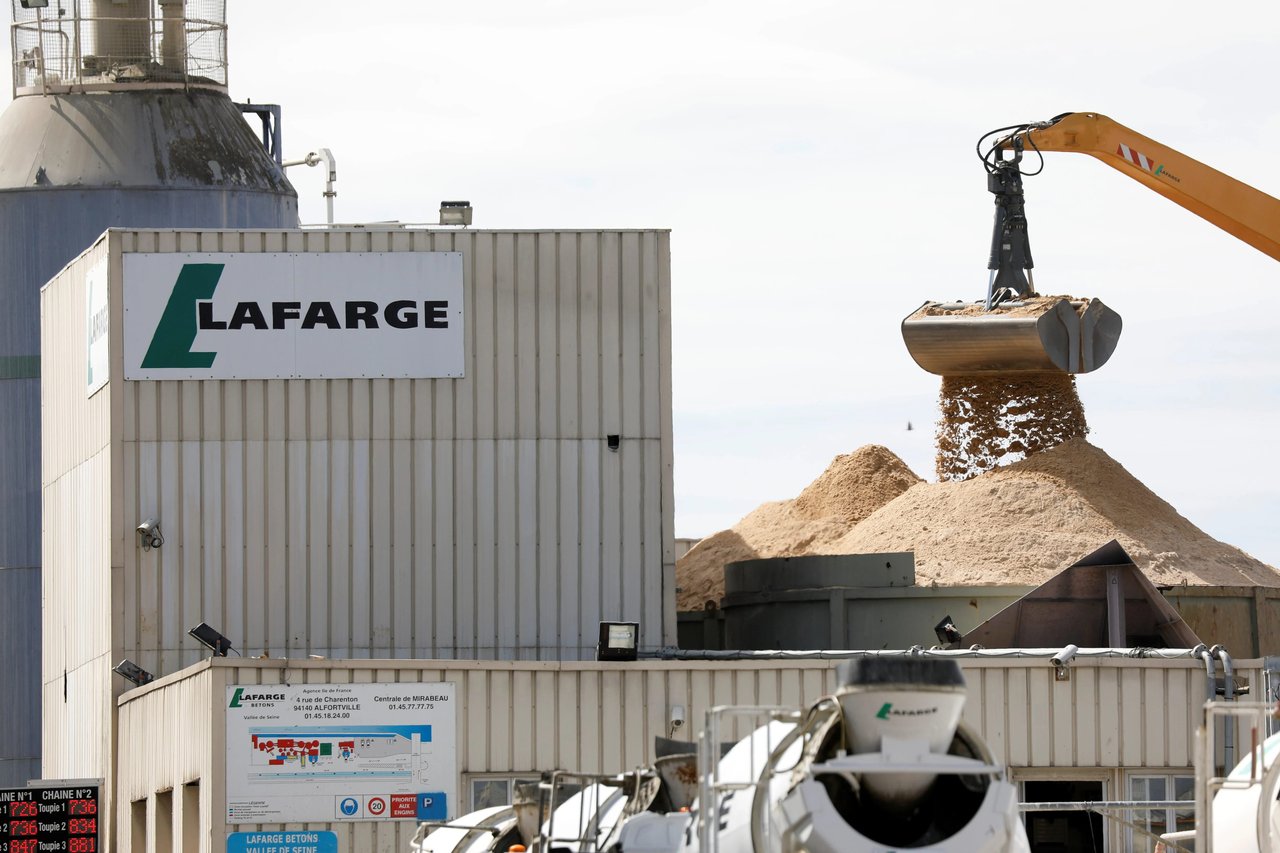 DEAŞ'ı finanse eden Lafarge yargı önünde