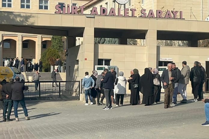 Siirt merkezli rüşvet operasyonu: Pozitif uyuşturucu testlerini parayla değiştirdiler