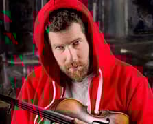 Google’ın yapay zeka hatası Kanadalı müzisyeni suçlu ilan ederek kariyerini sarstı