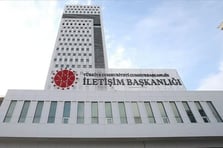 Dijital dezenformasyonla mücadele: Türkiye'yi hedef alan 41 hesaba erişim engeli getirildi