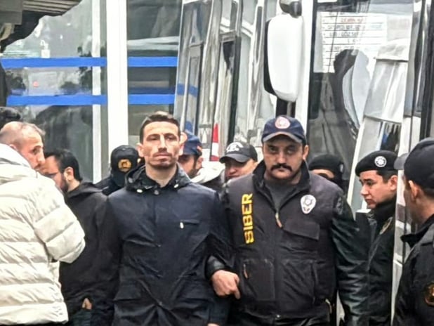 Mert Hakan Yandaş neden tutuklandı? Fenerbahçeli futbolcu Mert Hakan Yandaş'ın suçu ne?