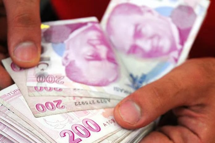 Memur ve emekli maaşları netleşti: İşte her mesleğin yeni maaşları