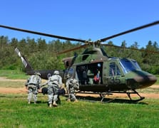 Tunus, savunma kabiliyetini 12 yeni Bell helikopteri ile güçlendiriyor