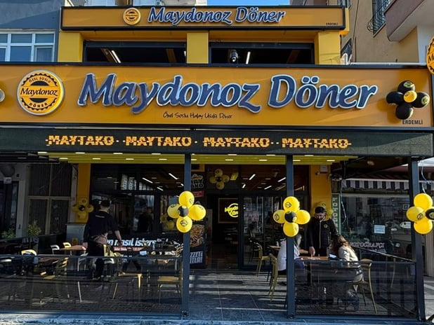 Maydonoz Döner'e FETÖ'den ikinci dalga operasyon