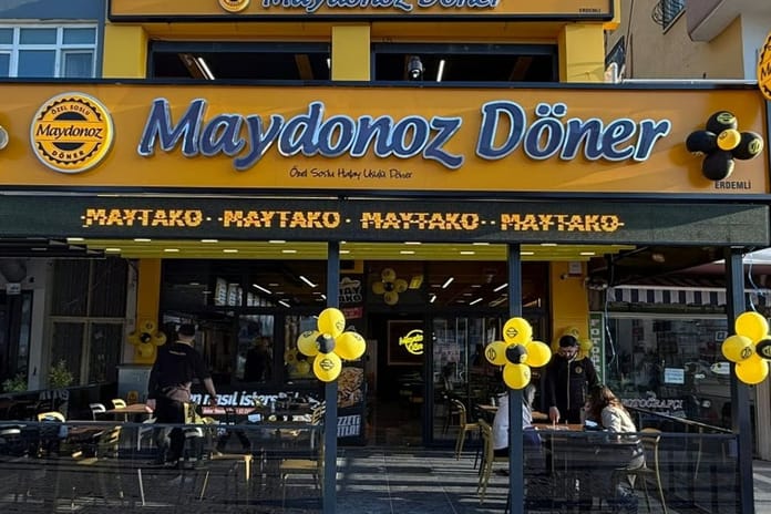Maydonoz Döner'e FETÖ'den ikinci dalga operasyon