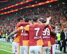 Galatasaray namağlup devam: Trabzonspor derbisi öncesi rekorlar ve seriler