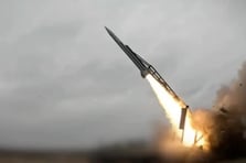 Ukrayna 200 km menzilli FP-7 taktik balistik füzeyi test etti