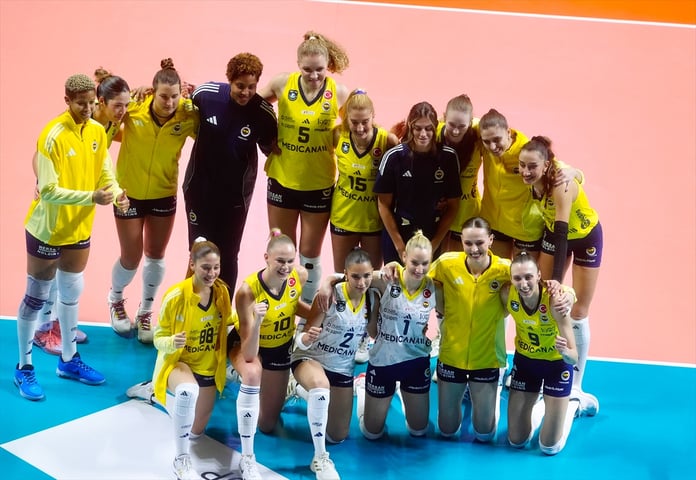 Fenerbahçe İtalya'da sahne alıyor