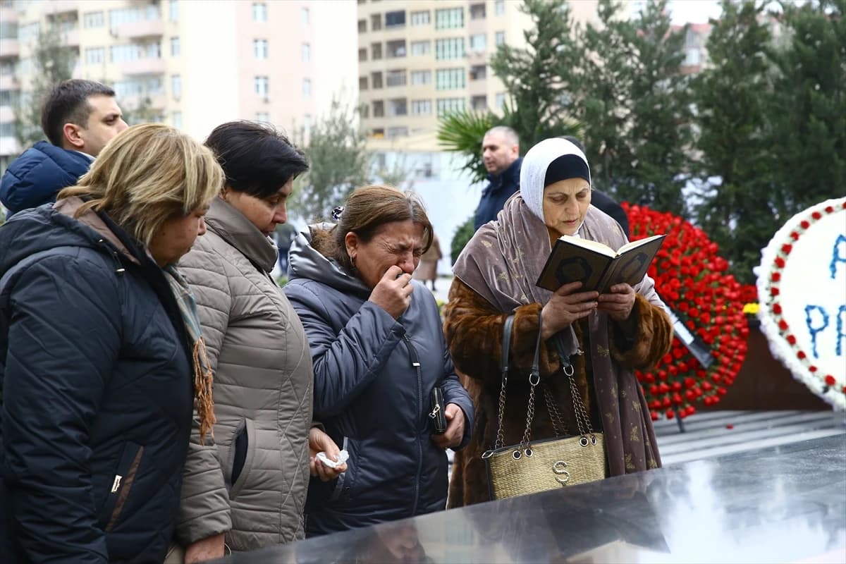 Azerbaycan'da Hocalı şehitleri için anma törenleri düzenlendi