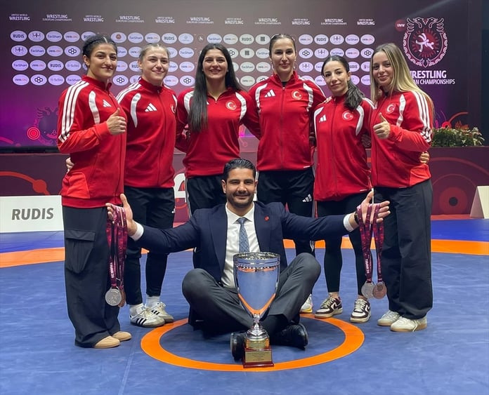 "Türk kadınının cesaretini yansıtıyorlar"