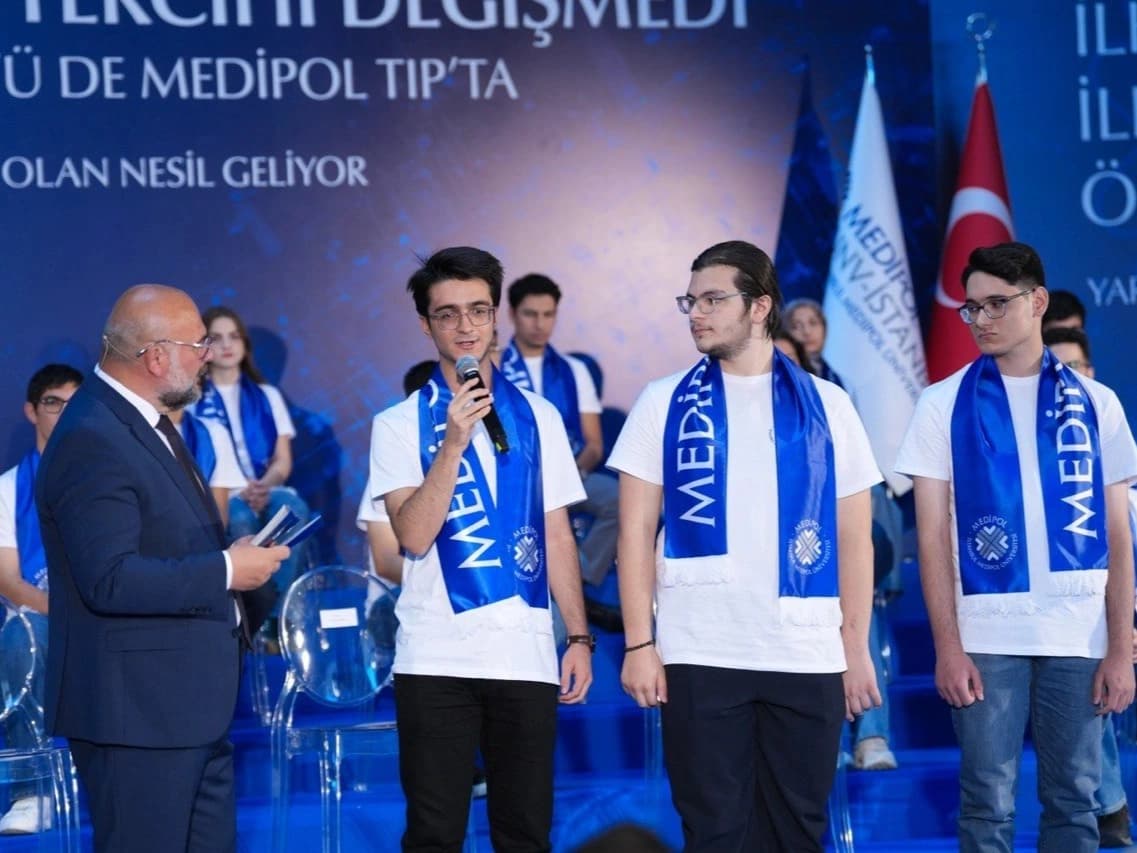 Gelenek bozulmadı: YKS şampiyonları yeniden Medipol'de!