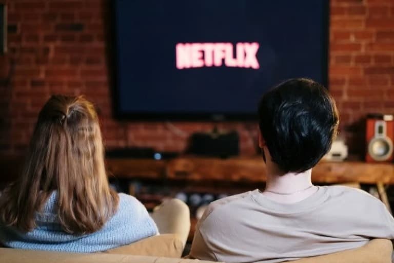 Rekabet Kurumu'ndan Netflix, Disney+, BluTV ve Exxen kararı! Artık bu şartı koyamayacaklar