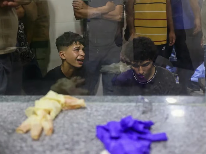Israel Kills Dozens at Gaza Aid Sites Amid Rising Civilian T
