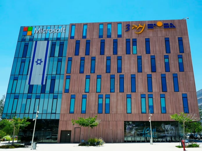 Microsoft, İsrail biriminin yöneticisini görevden aldı