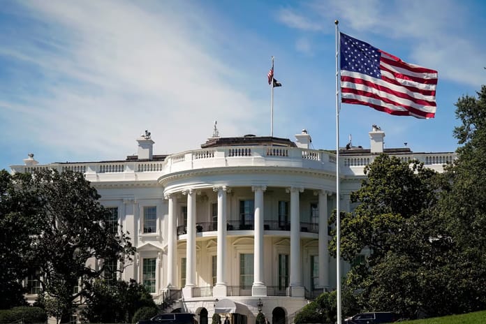 ABD'den vatandaşlarına "İran'ı terk edin" çağrısı