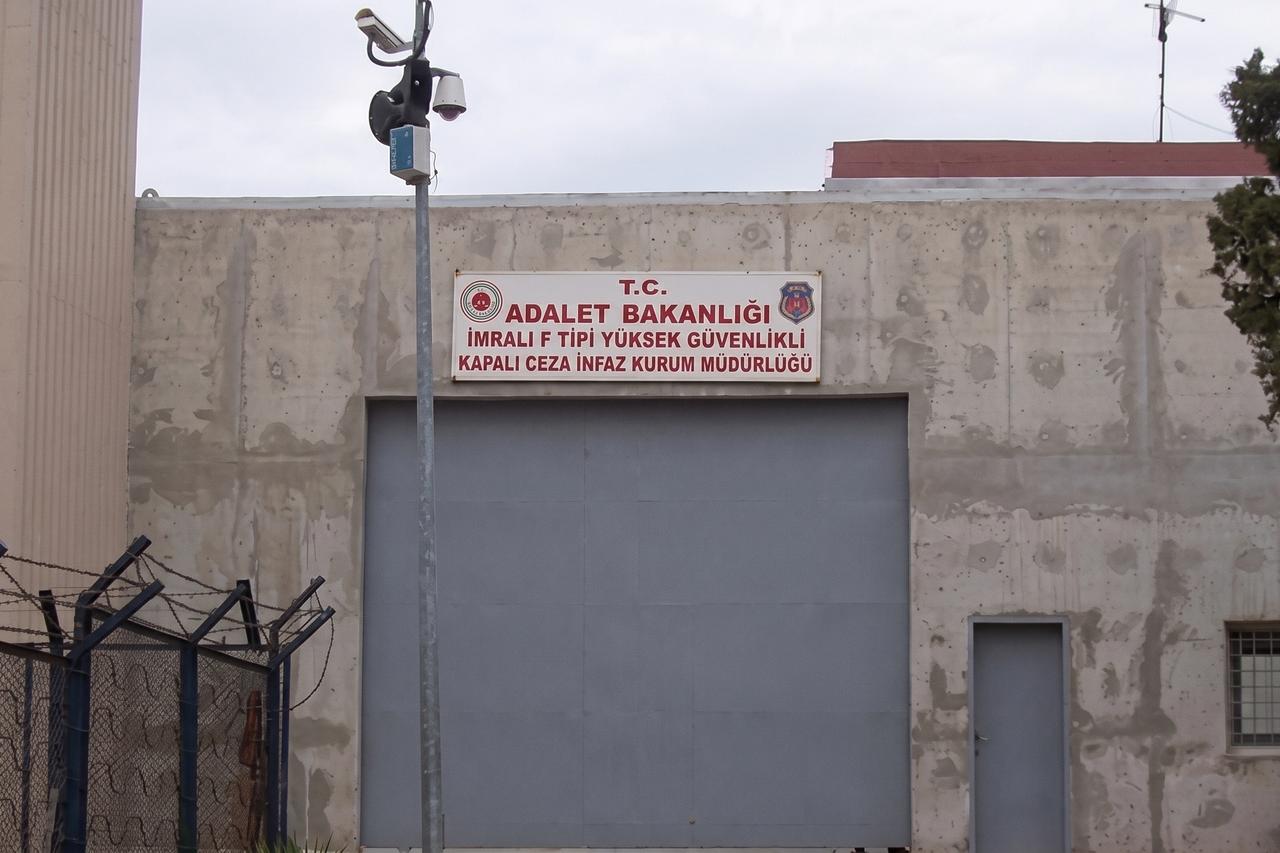 'Öcalan komisyonda yer alacak' iddiasına yalanlama