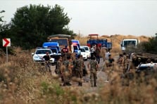Ardahan'da askeri araç devrildi: 2 astsubay yaralı