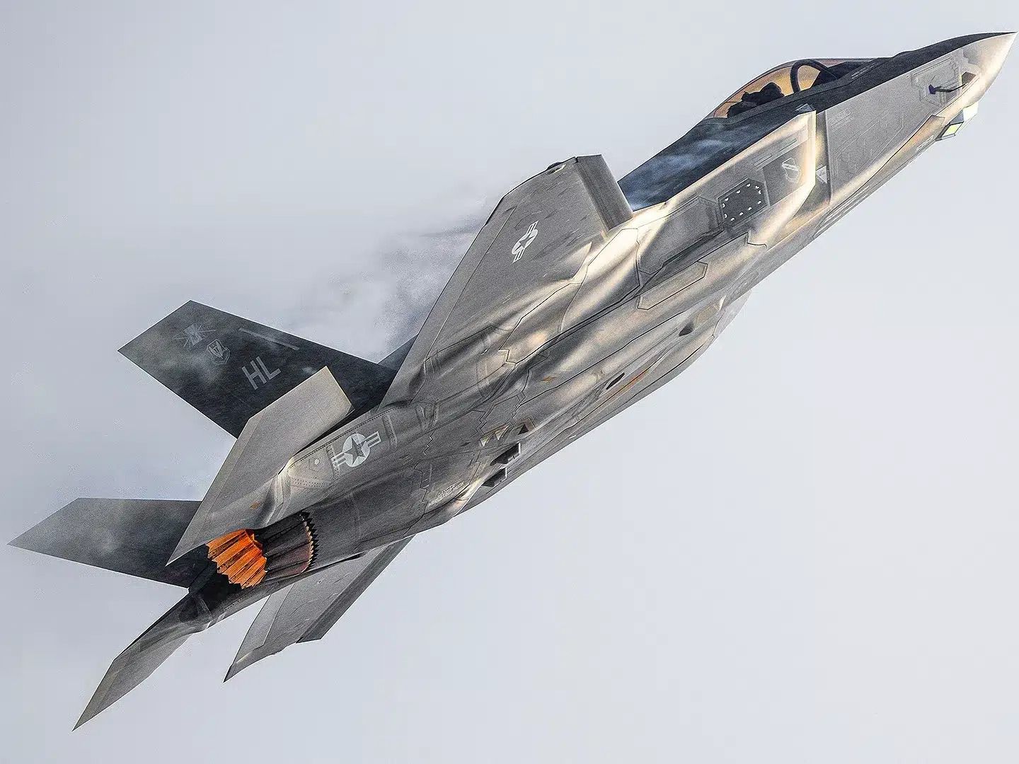 Danimarka dört yeni F-35 savaş uçağı teslim aldı