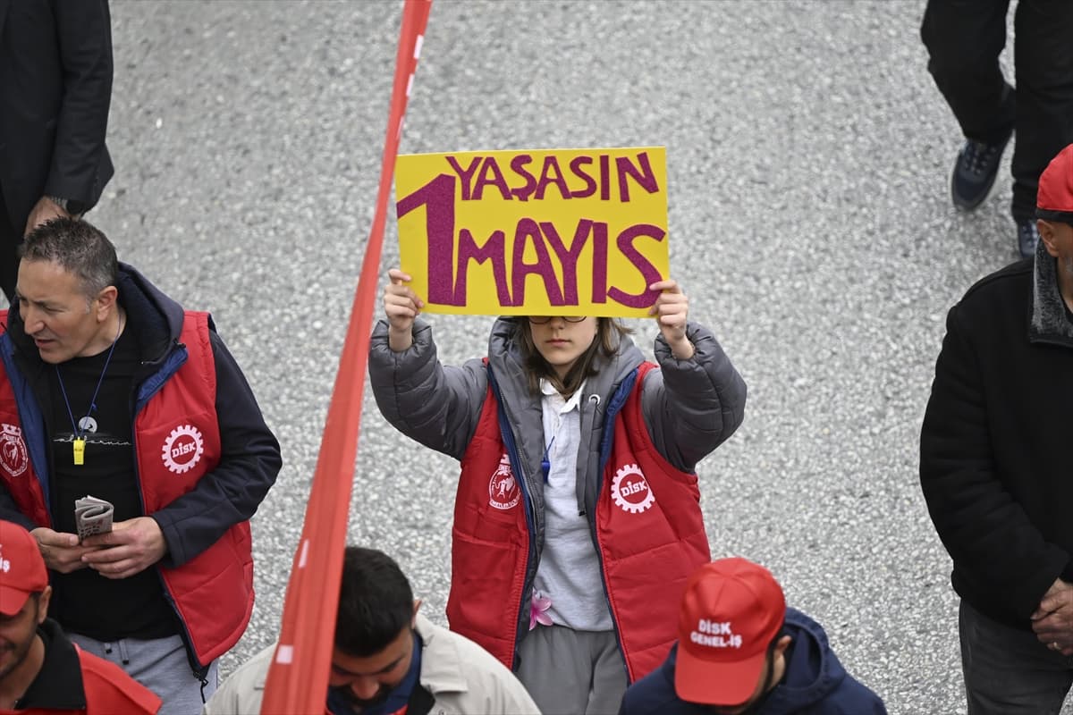 Başkentte 1 Mayıs böyle kutlandı! Doruk Madencilik işçileri de meydandaydı