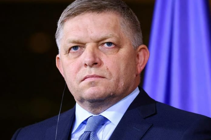 Avrupa Sosyalistleri Slovakya Başbakanı Fico’nun partisini kalıcı olarak ihraç ediyor